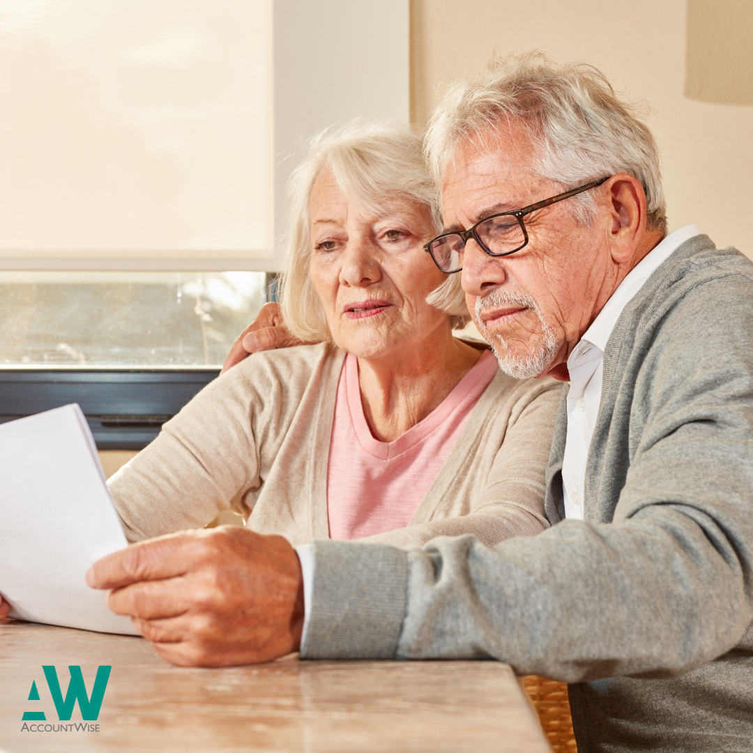 a couple discussing their state pension